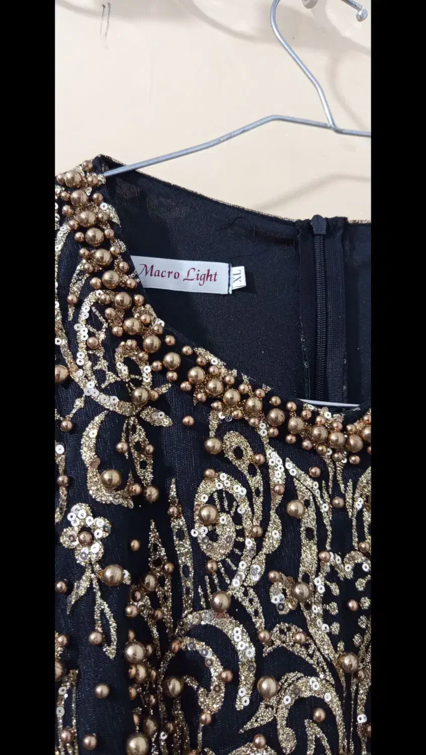 لباس مجلسی|لباس|زابل, |دیوار