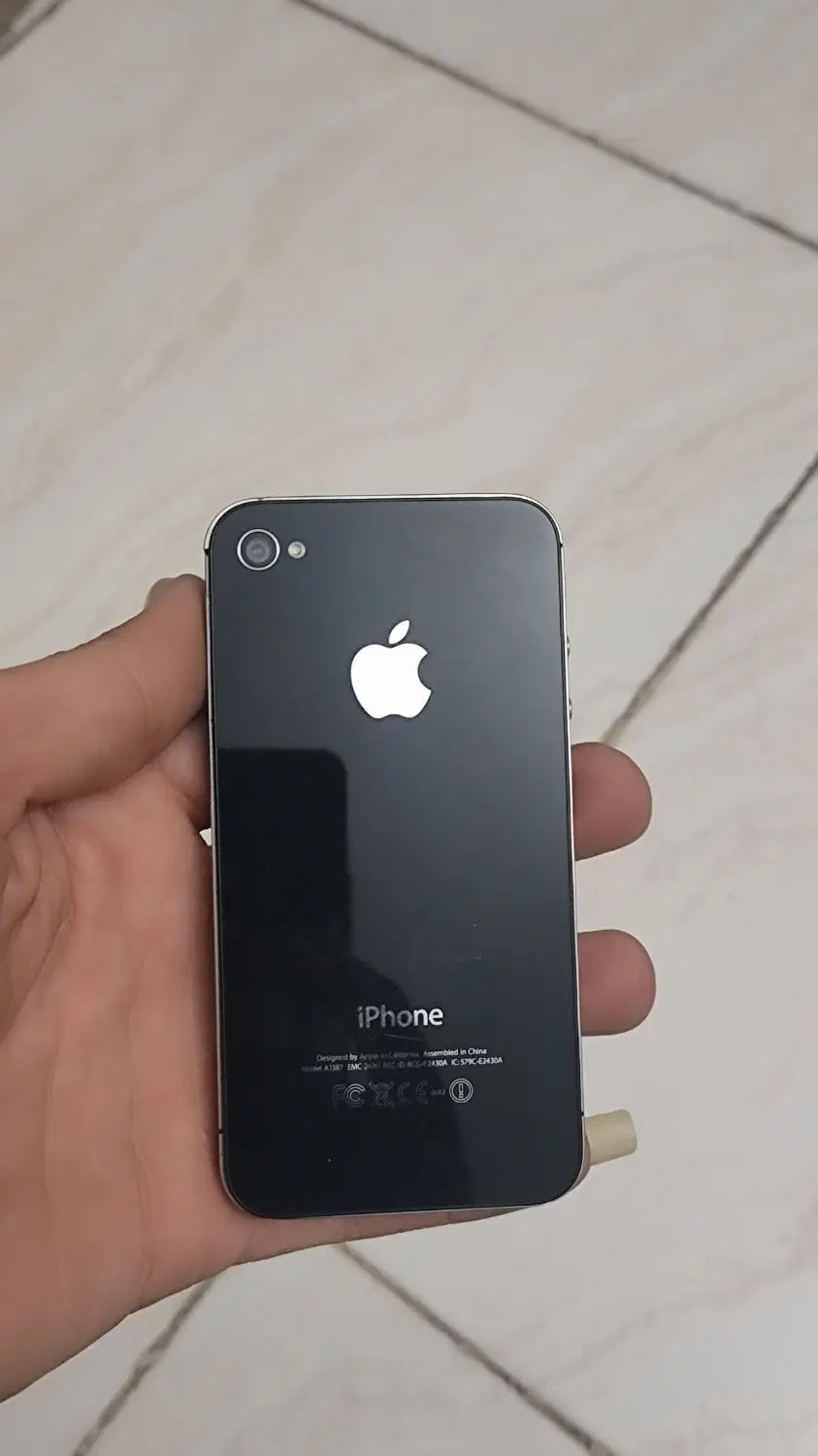 apple 4s|موبایل|فولادشهر, B4|دیوار