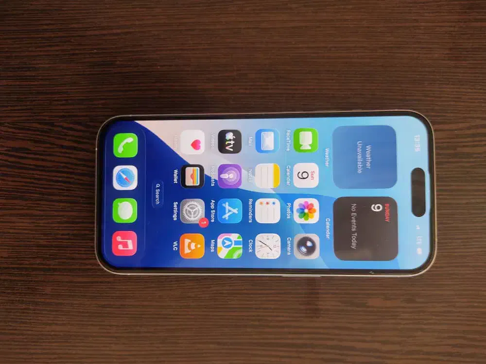 iPhone 15 pro|موبایل|شهرضا, |دیوار