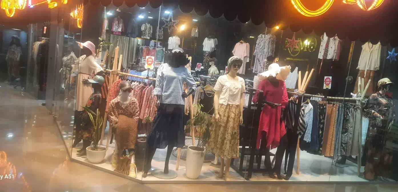 پوشاک زنانه و بچه گانه باقیمت باور نکردنی حراج|لباس|قشم, |دیوار