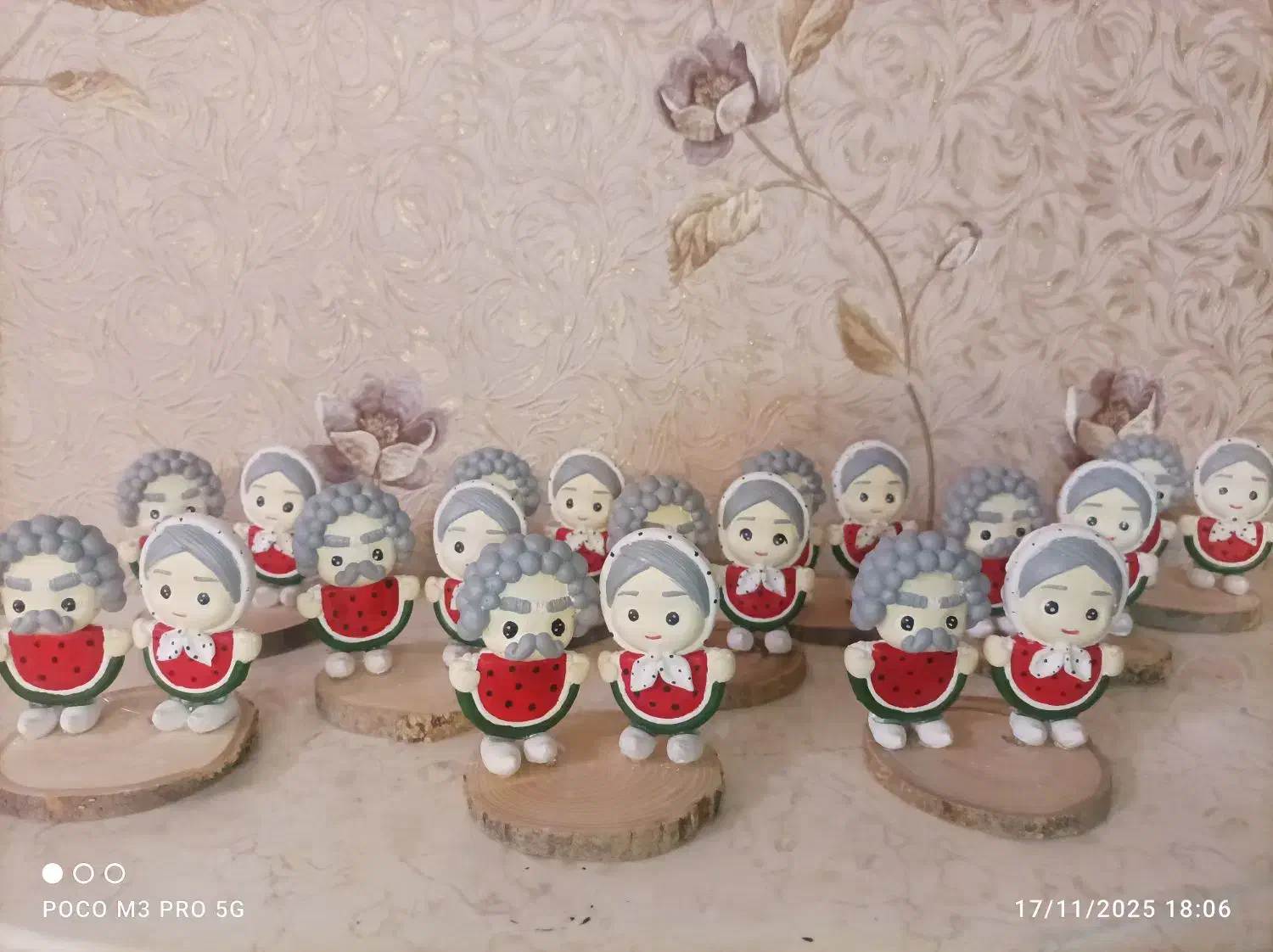 ننه سرما و شوهرش یلدایش|مجسمه، تندیس، ماکت|اصفهان, کوی ولی عصر|دیوار