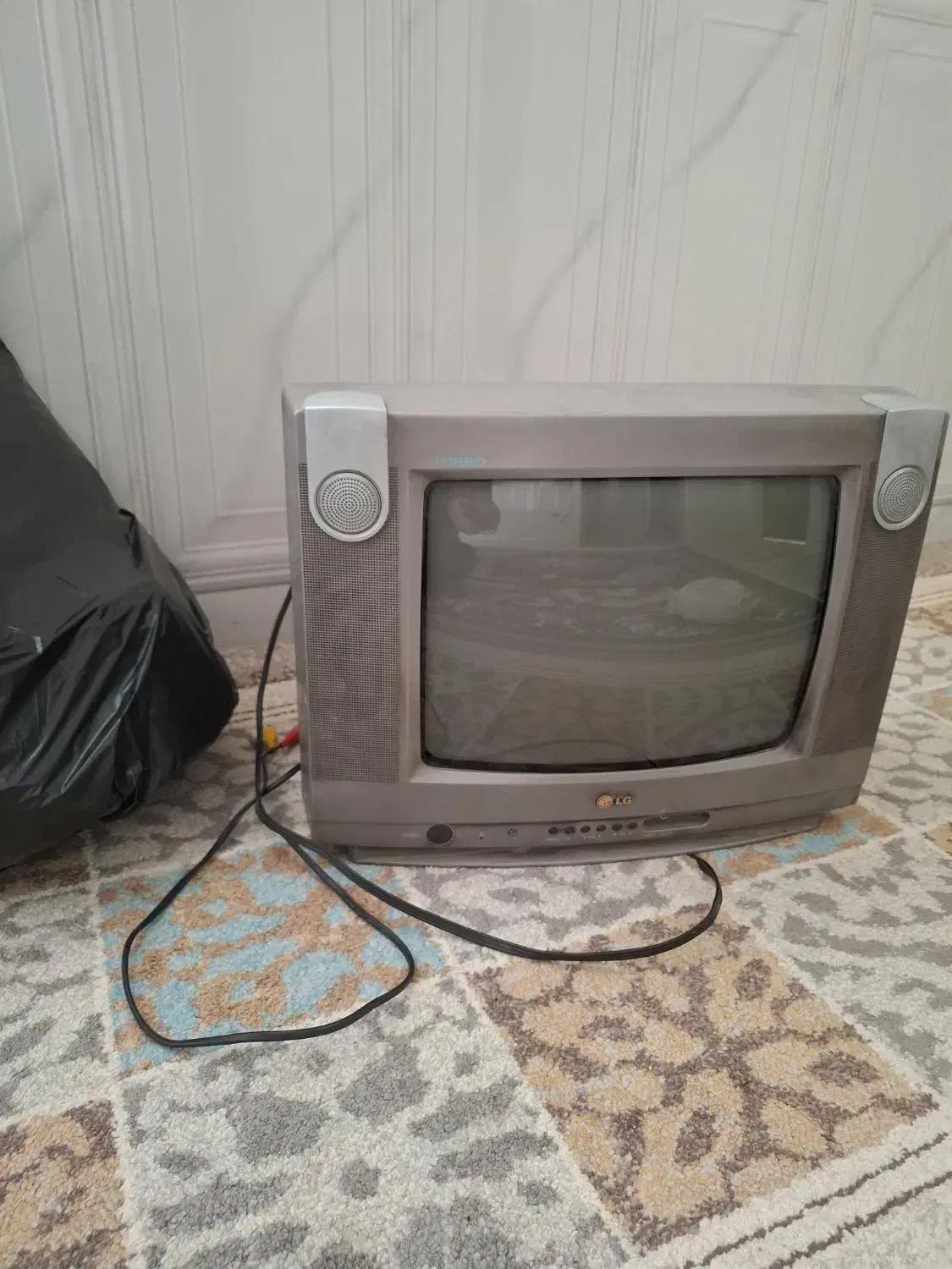 تلویزیون قدیمی الجی سالم (بدون کنترل)|تلویزیون و پروژکتور|گنبد کاووس, |دیوار