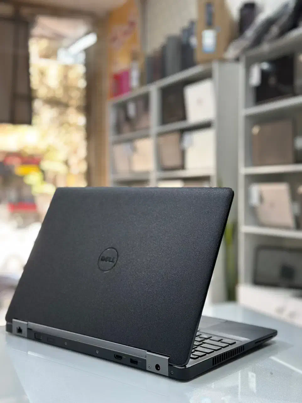 لپ تاپ دل درحد نو گرافیک دار i7 (گارانتی کتبی)|رایانه همراه|کاشان, معلم|دیوار