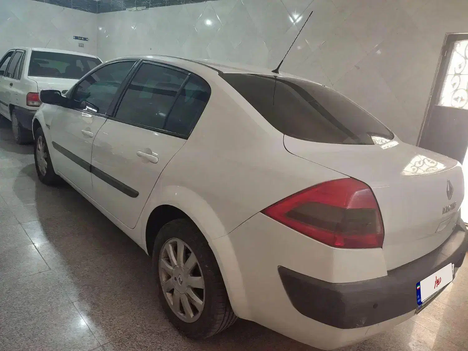 رنو مگان 2000cc، مدل ۲۰۰۹ (۱۳۸۸)|خودرو سواری و وانت|الیگودرز, |دیوار