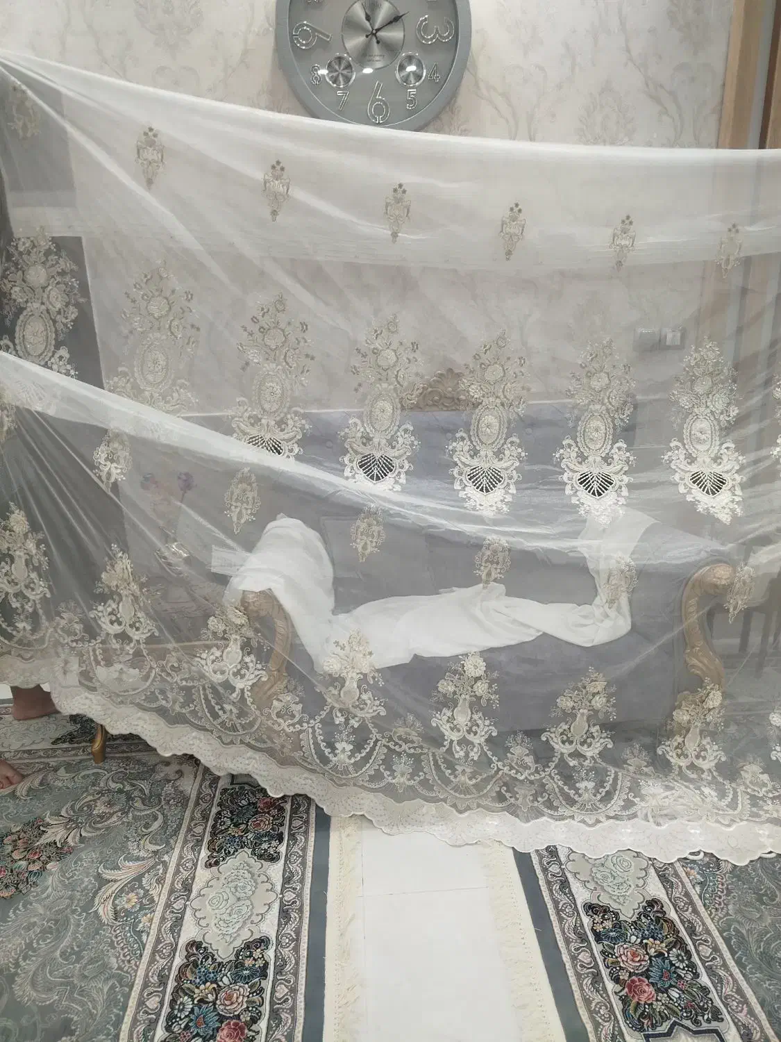 پرده تور به عرض چهار متر|پرده، رانر، رومیزی|تربتحیدریه, بالا ولایت|دیوار