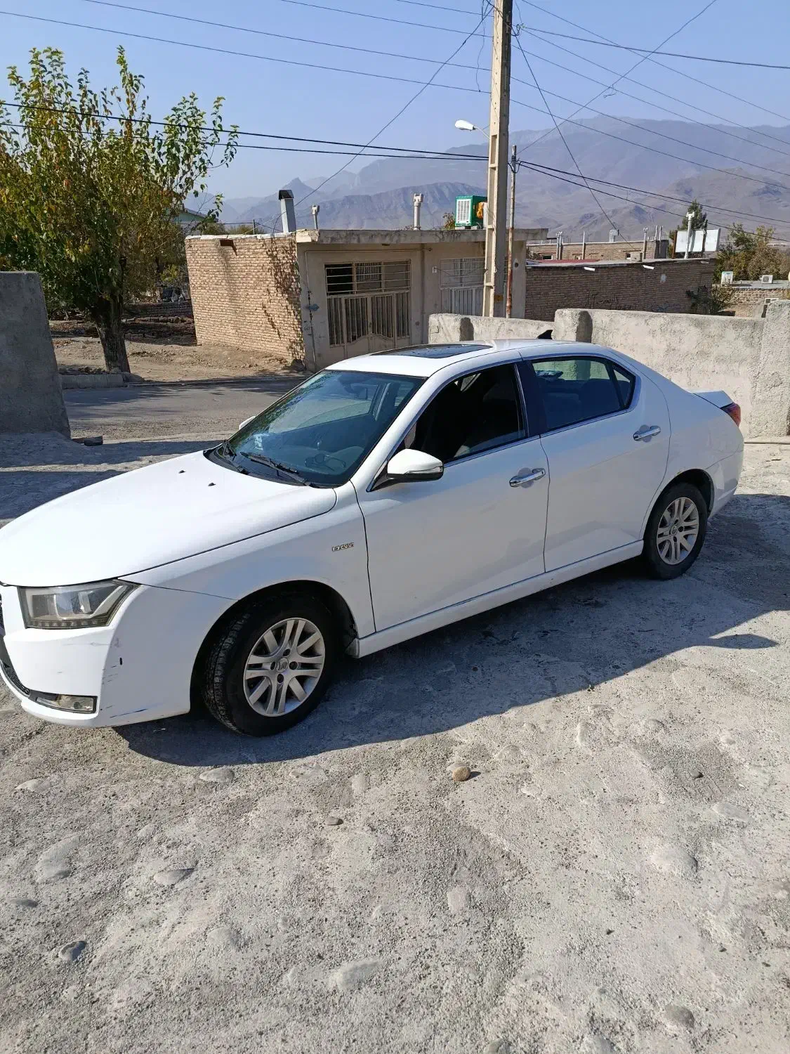 دنا پلاس سانروف دار 96|خودرو سواری و وانت|منجوان, |دیوار