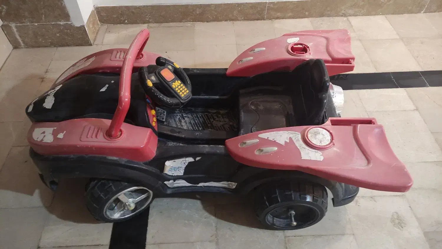 ماشین شارژی|اسباببازی بچه|کاشان, درب باغ|دیوار