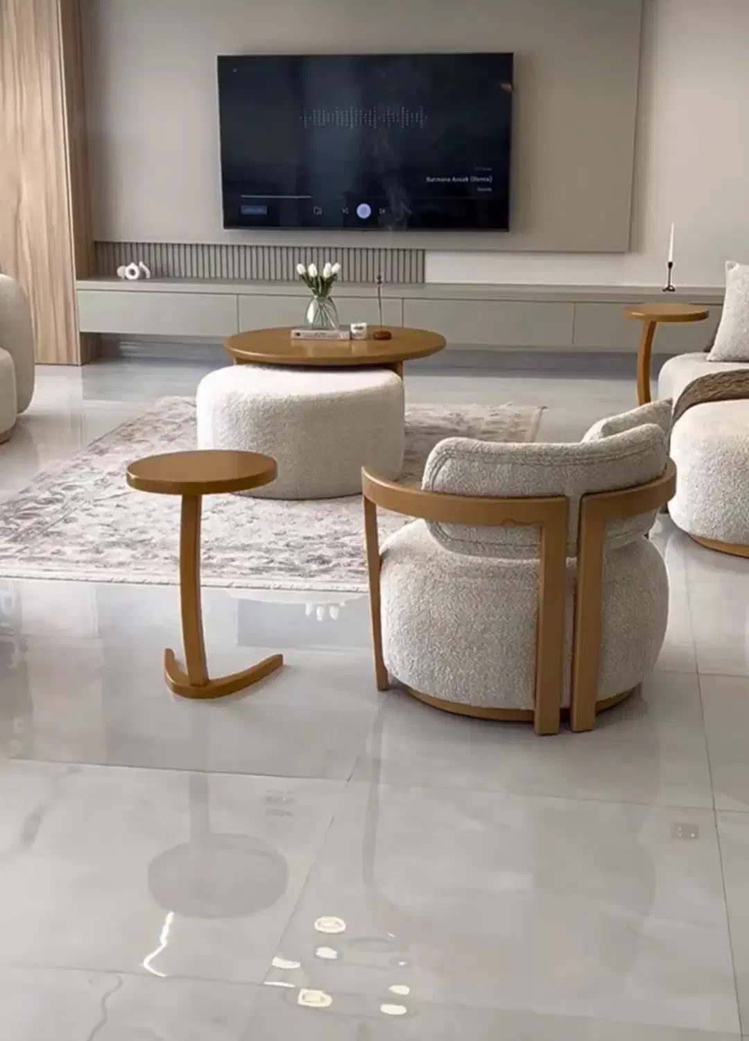 مبلمان مدل ویکا|مبلمان خانگی و میز عسلی|کیش, |دیوار