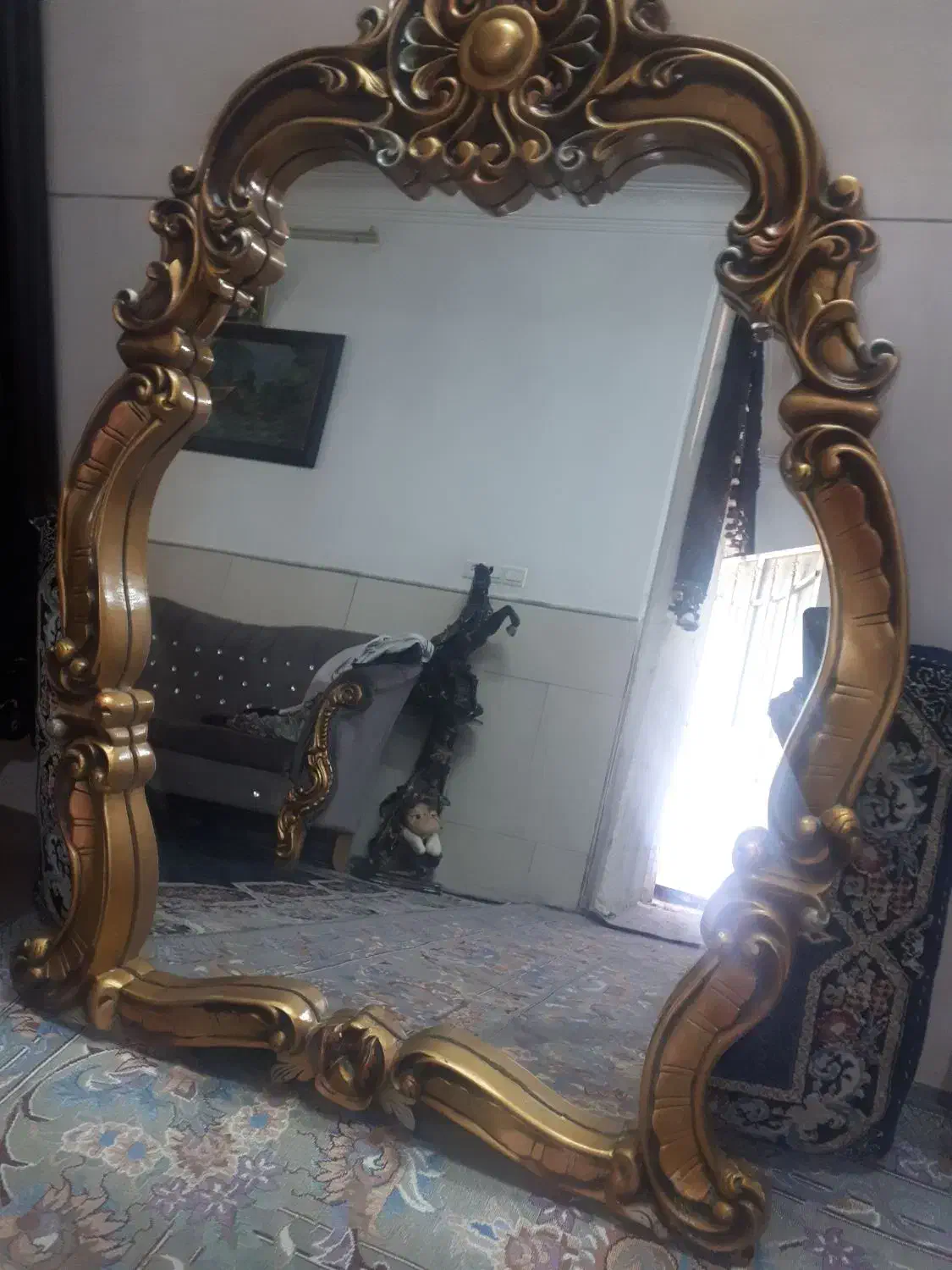 آینه رو میزی|مبلمان خانگی و میز عسلی|قم, نوبهار|دیوار