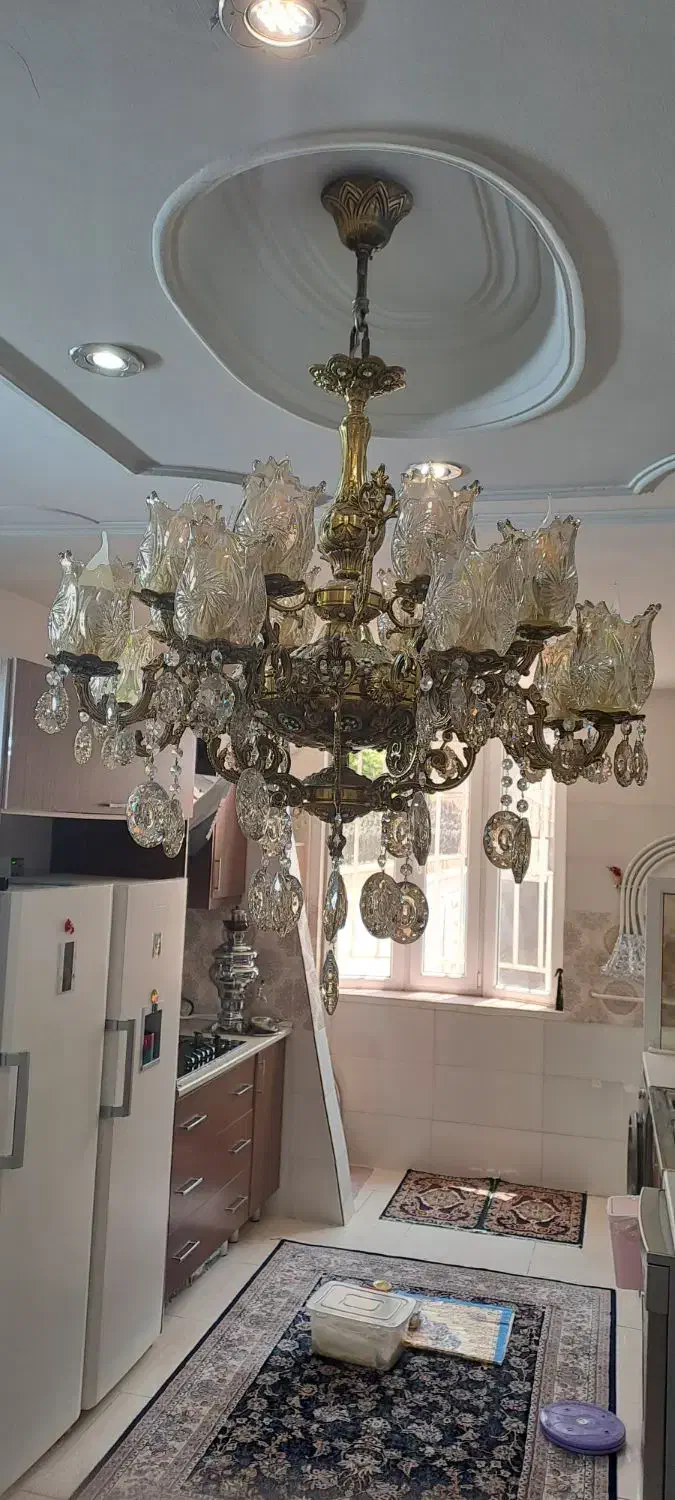 لوستر|لوستر و چراغ آویز|اسلام‌شهر, زرافشان|دیوار