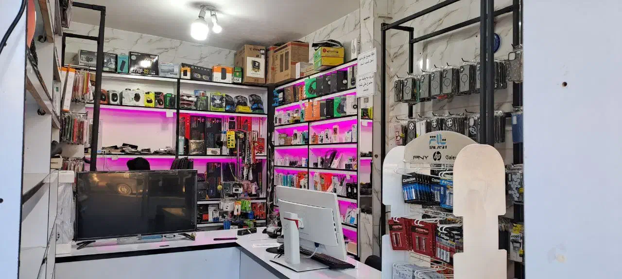 فروش سرقفلی فروشگاه خرید و فروش گوشی ولوازم جانبی|فروش مغازه و غرفه|الشتر, |دیوار