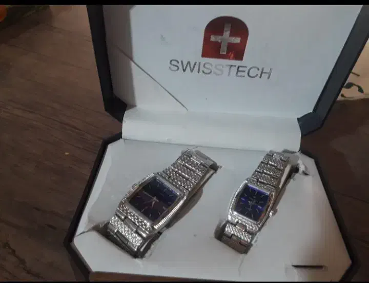 انواع ساعت دست دوم و نو بصورت یکجا|ساعت|شاهین‌شهر, مخابرات (شهید بهشتی)|دیوار