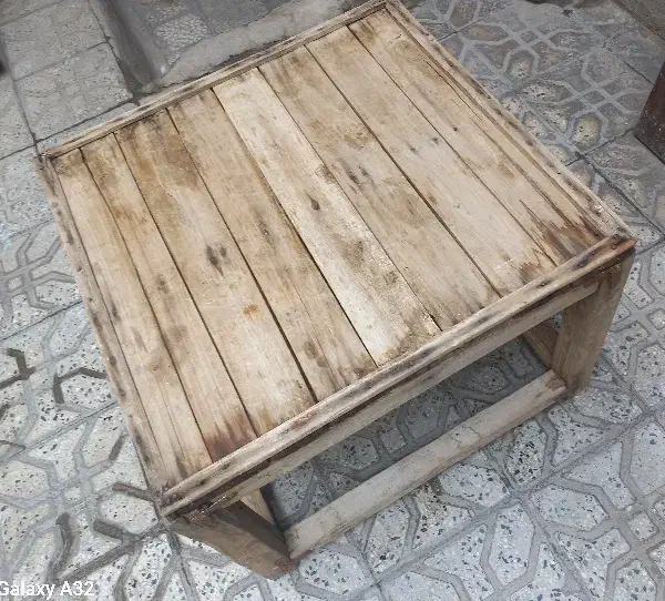 کرسی چوبی|صندلی و نیمکت|ملایر, |دیوار