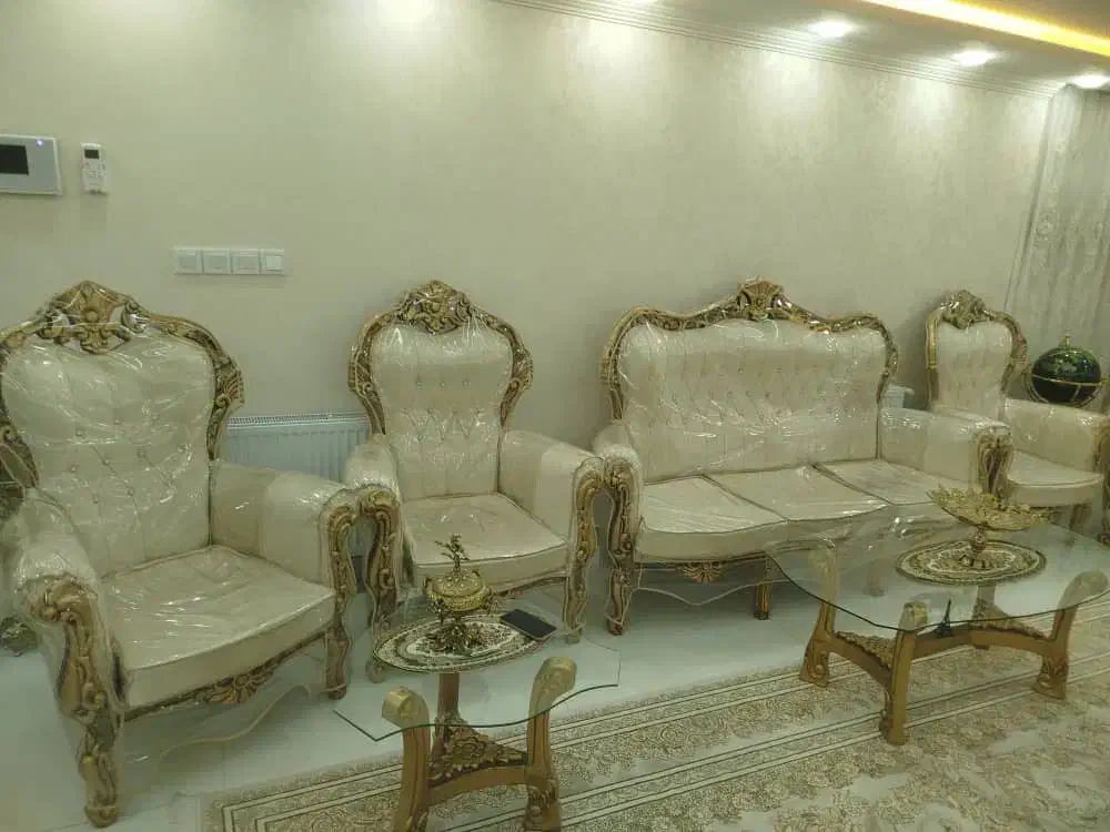 مبل سلطنتی در حد نو|مبلمان خانگی و میز عسلی|بوکان, |دیوار