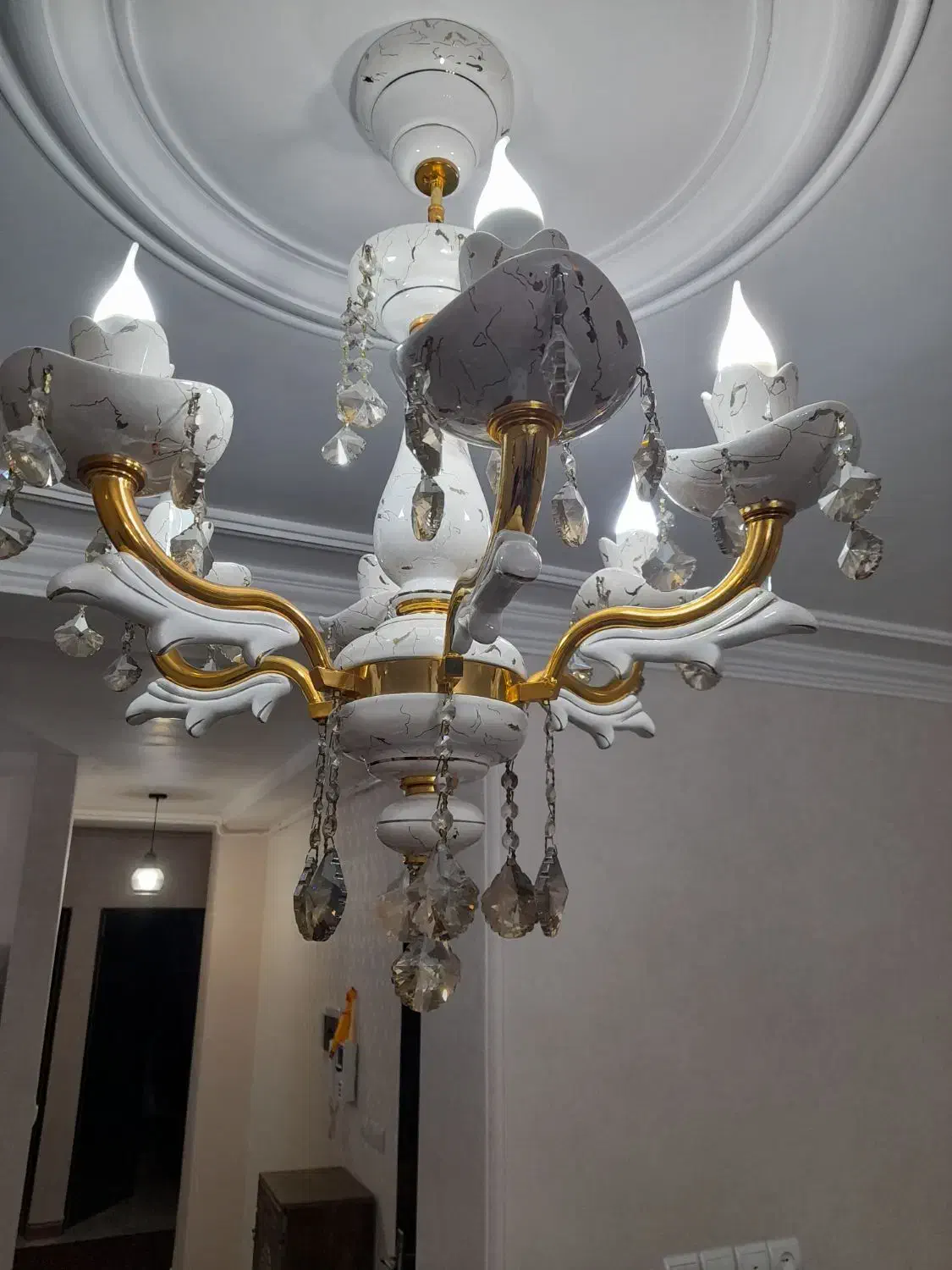 لوستر لوکس سه عدد پذیرایی|لوستر و چراغ آویز|کیاشهر, |دیوار