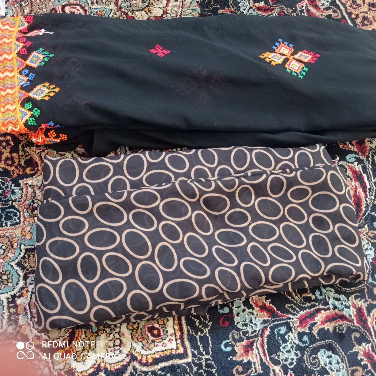 چادردست دوم|لباس|ایرانشهر, |دیوار