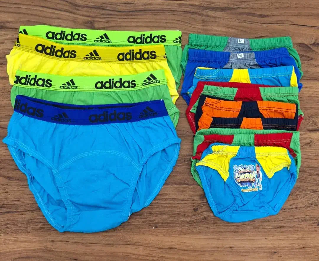 شورت عینکی و اسلیپ بچگانه|کفش و لباس بچه|صدرا-فارس, فاز ۱|دیوار