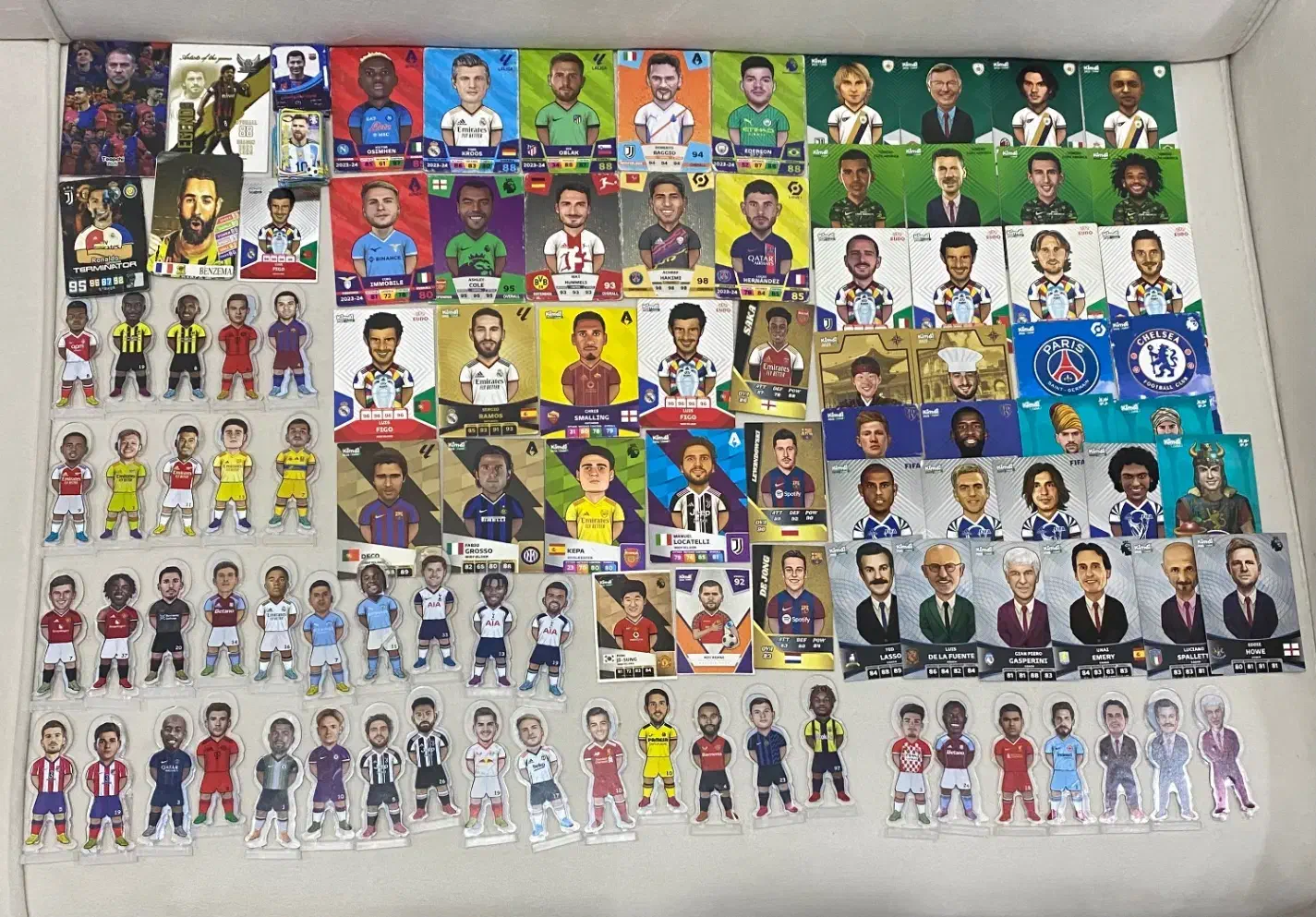 کیمدی ،،|اسباب‌‌بازی|رشت, دروازه لاکان|دیوار