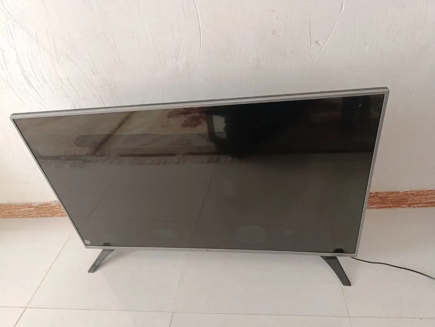 تلویزیون Lg 49|تلویزیون و پروژکتور|اسلام‌‌آباد غرب, |دیوار