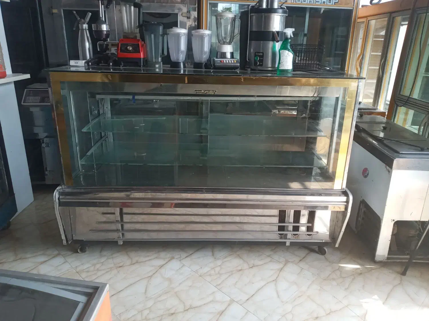 فروش یخچال و فریزر|کافی‌شاپ و رستوران|ارطه, |دیوار