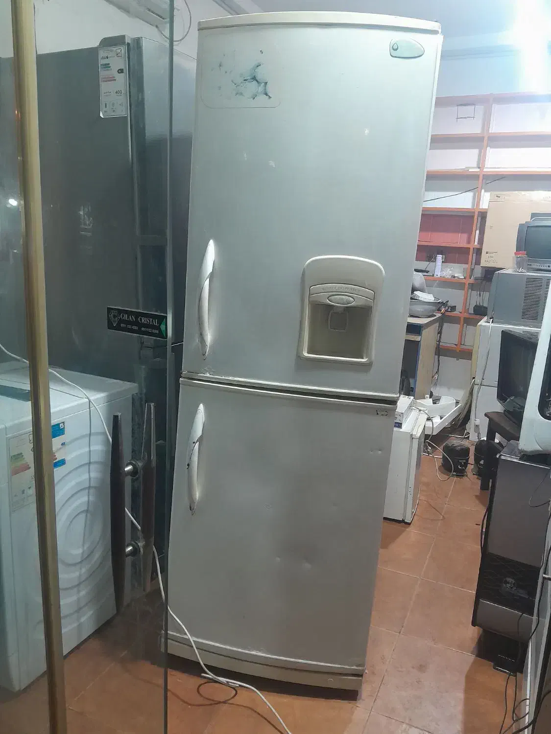 دو عدد یخچال فریزر سالم در حد نو|یخچال و فریزر|رشت, انصاری|دیوار