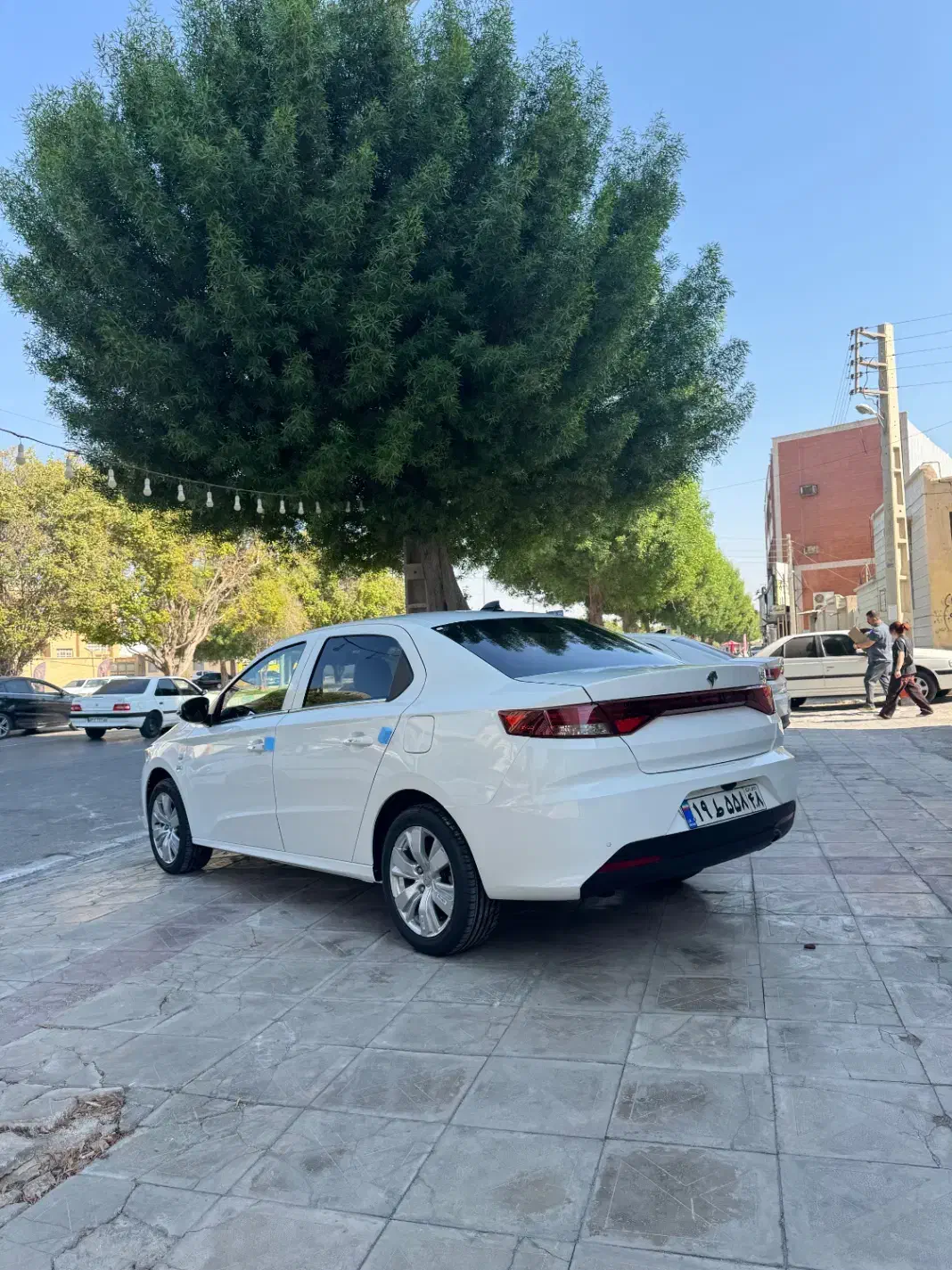 تارا اتومات V4 سفید و مشکی موجود|خودرو سواری و وانت|بوشهر, |دیوار