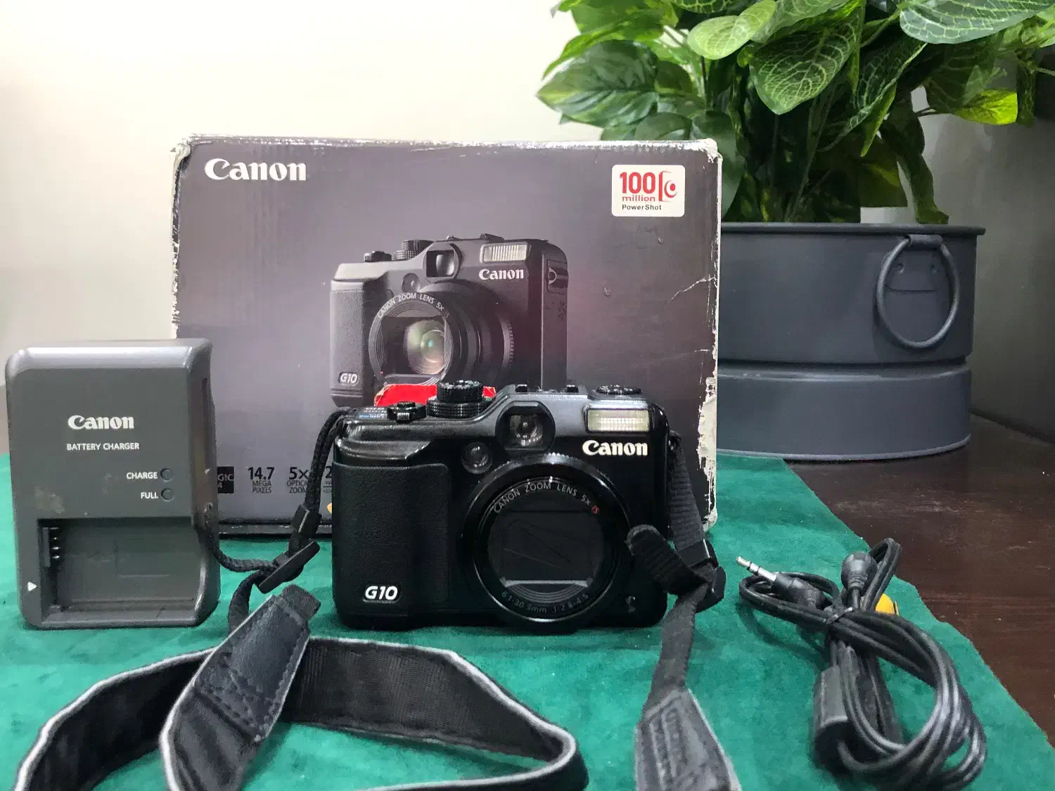 دوربین حرفه ای کنون کاملا سالم کاملا نو|دوربین عکاسی و فیلمبرداری|پردیس, فاز ۲|دیوار