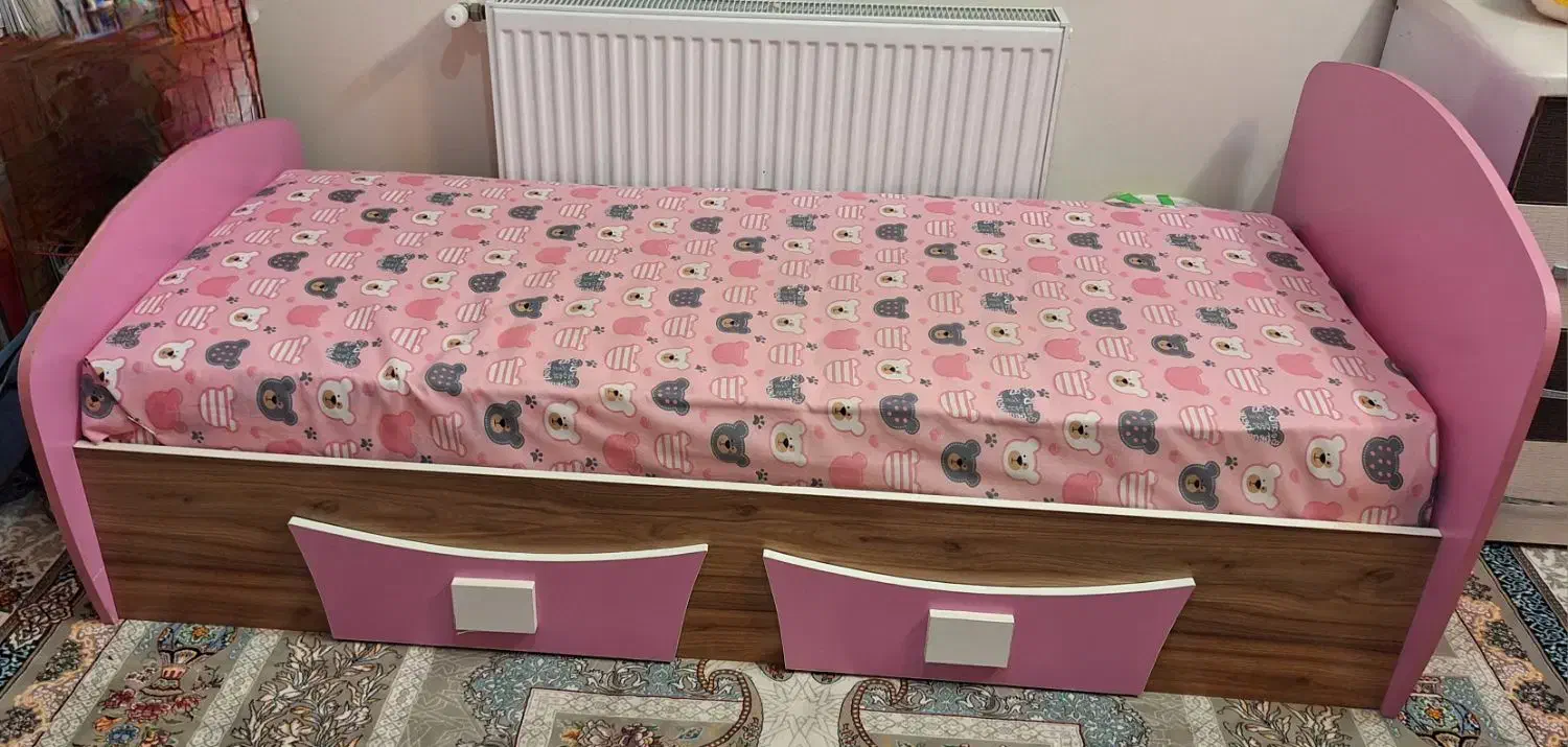 تخت(بدون تشک) و کمد نوجوان|تخت و سرویس خواب|گلپایگان, |دیوار