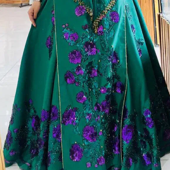 استخدام ادمین و فروشنده|استخدام بازاریابی و فروش|یاسوج, |دیوار