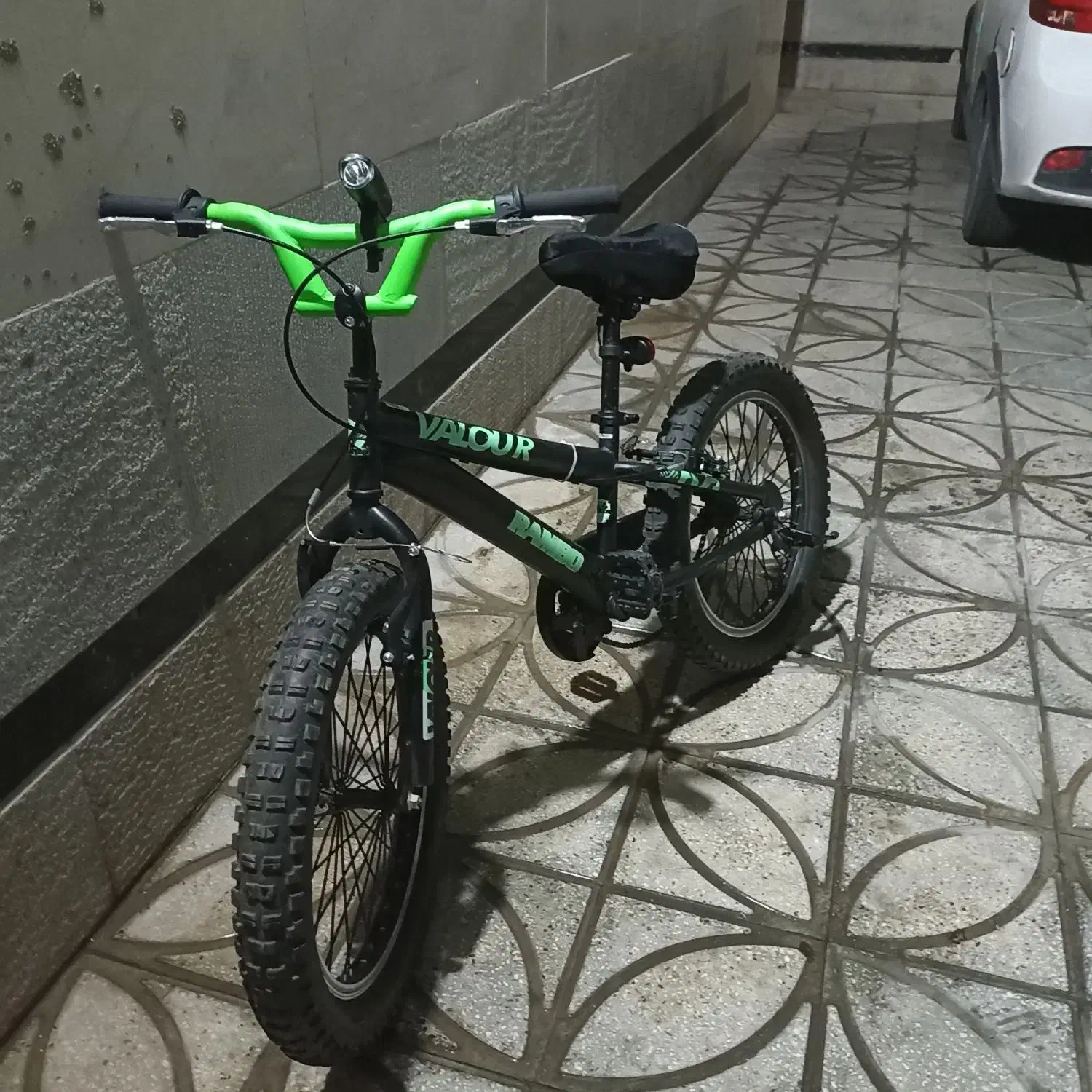 دوچرخه سایز 20 کاملاً سالم|دوچرخه، اسکیت، اسکوتر|صدرا-فارس, فاز ۱|دیوار