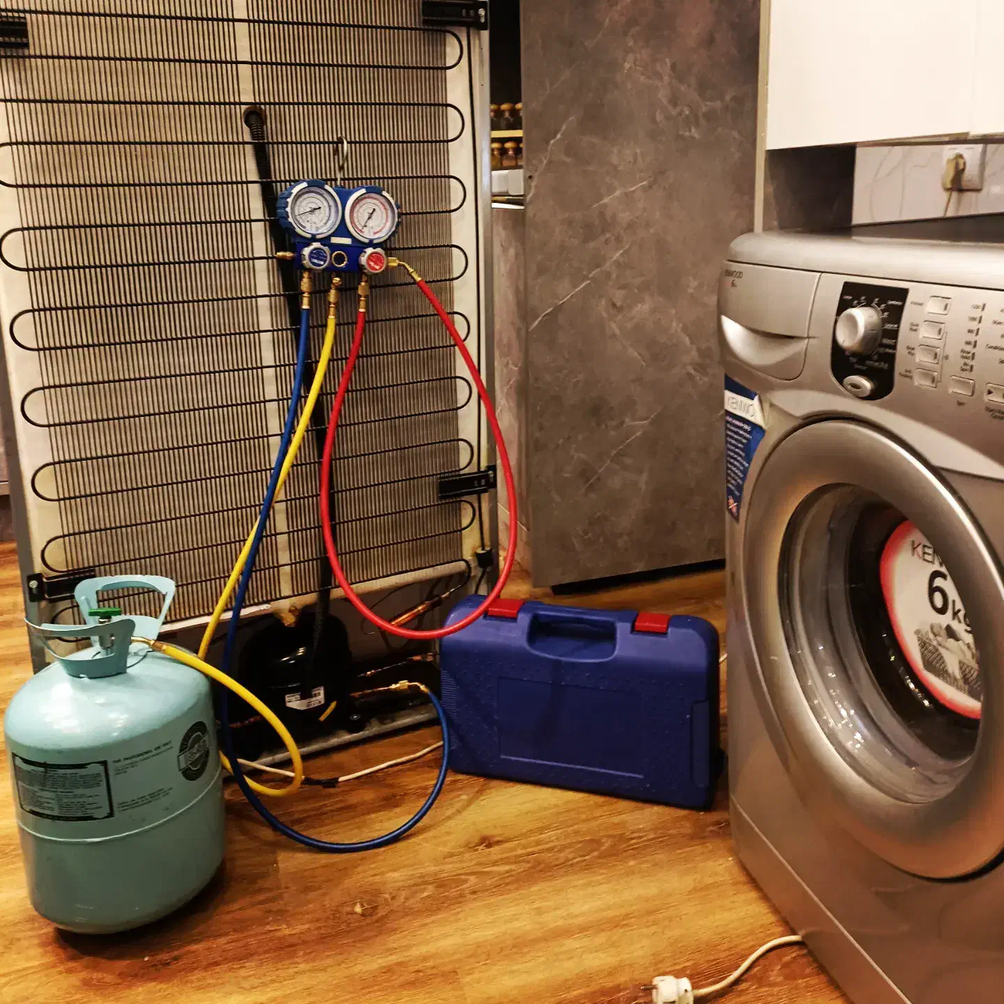 تعمیر تعمیرکار یخچال فریزر لباسشویی یخچالساز|خدمات پیشه و مهارت|کرمانشاه, |دیوار