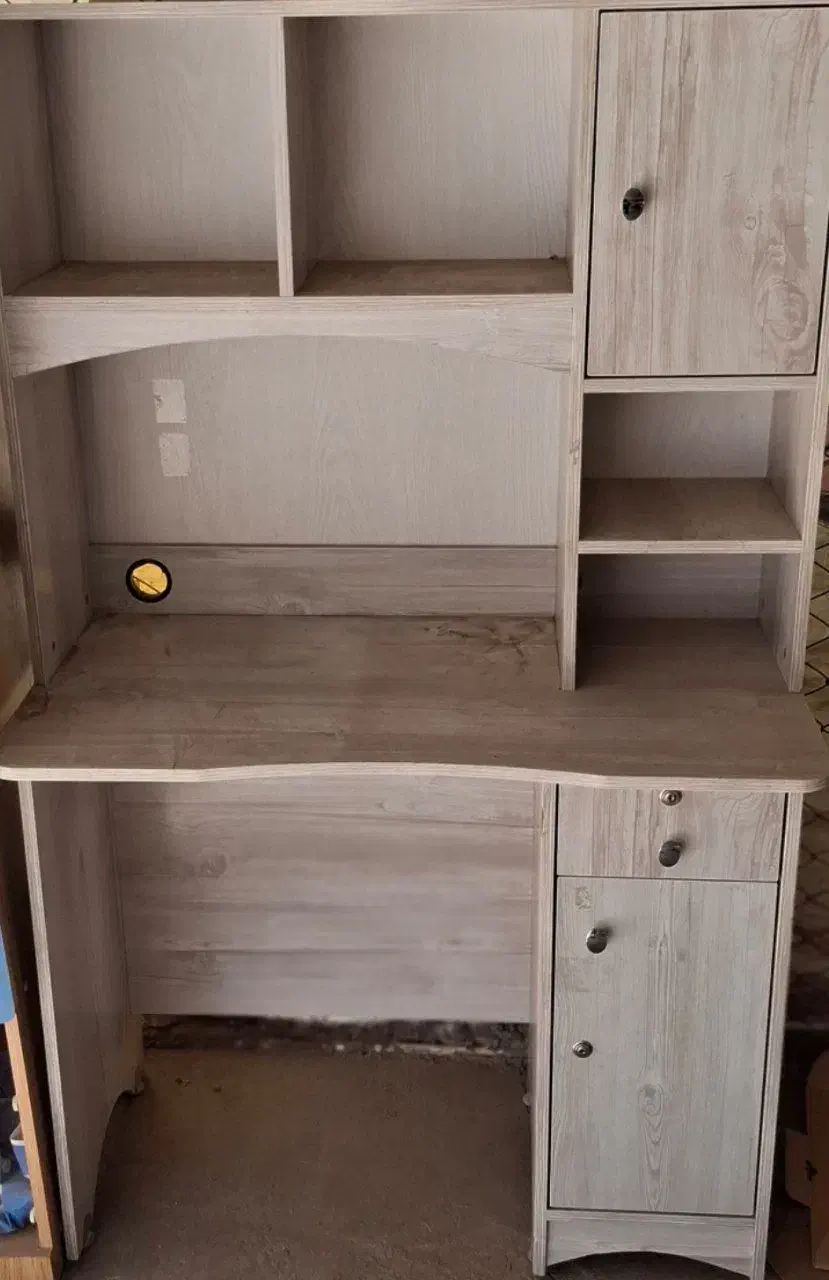 میز تحریر کمد دار|میز تحریر و کامپیوتر|تهران, قصر فیروزه ۱|دیوار