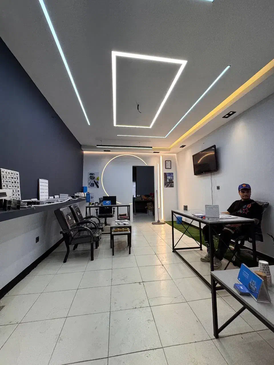 اجاره ۴۰ متر دفتر اداری در بازار آهن شاد آباد|اجارهٔ دفتر کار، اتاق اداری، مطب|تهران, شادآباد|دیوار