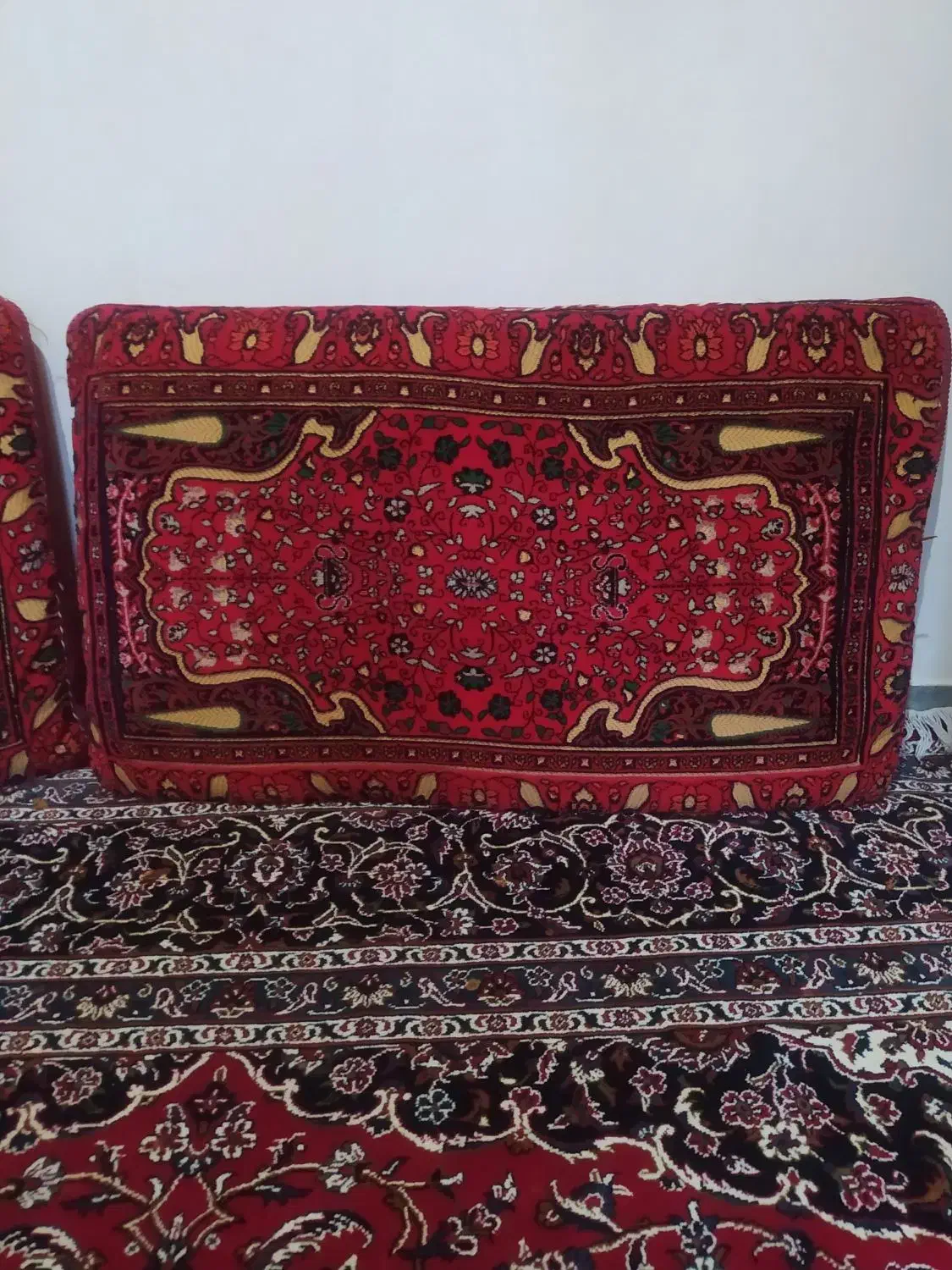 پنج عددپشتی|پشتی|یاسوج, |دیوار