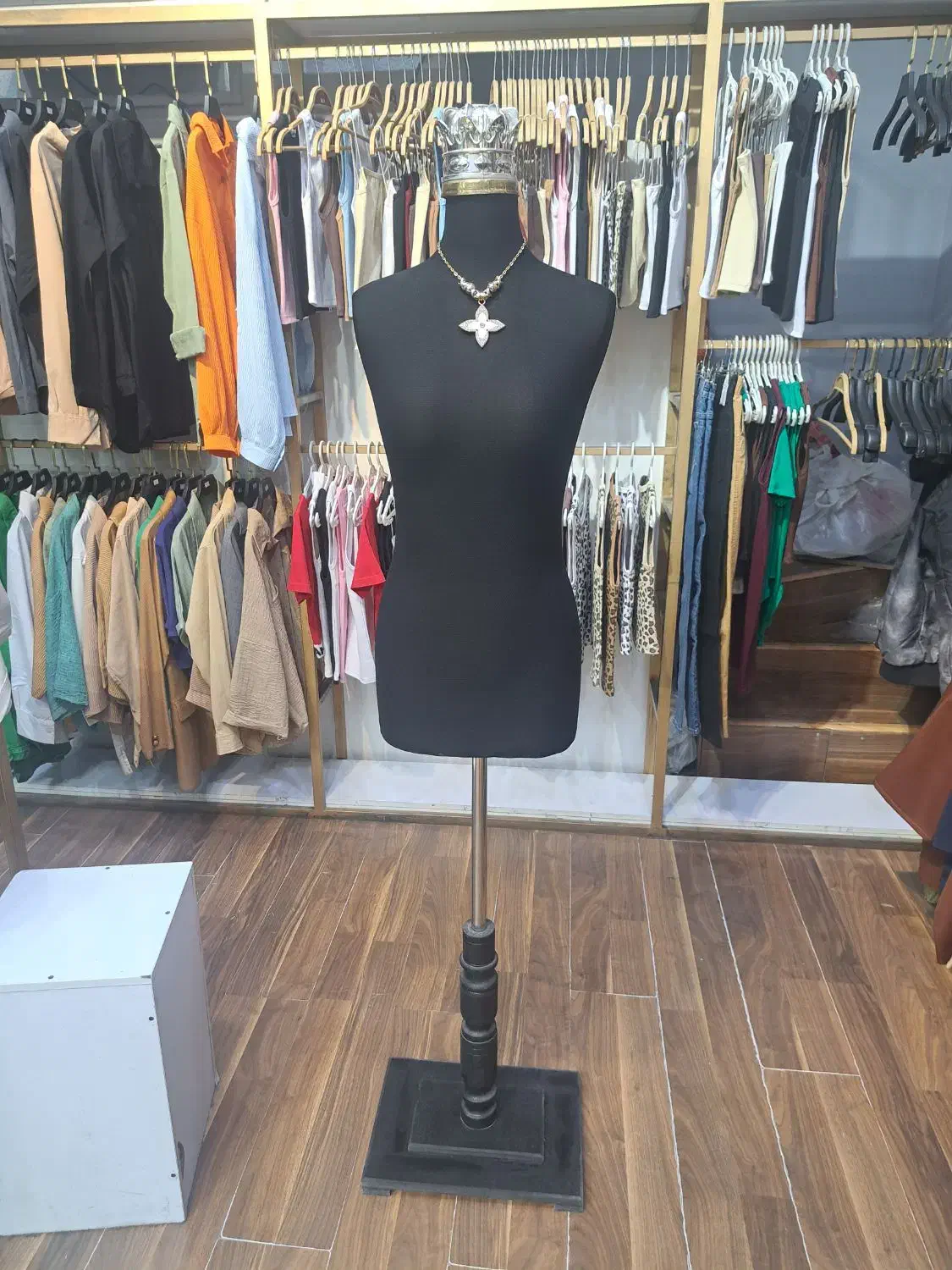 مانکن سوزن خور|لوازم خیاطی و بافتنی|شیراز, شهرک قمشه|دیوار