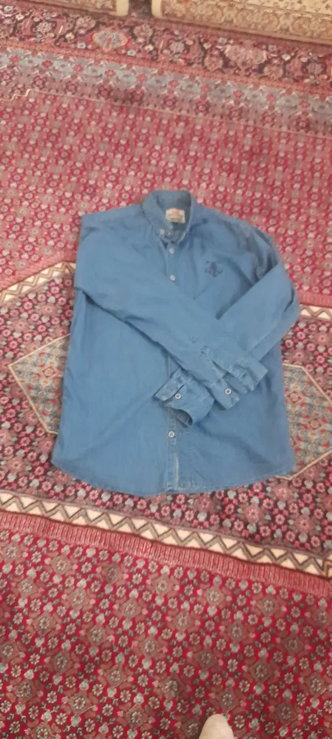 پیراهن|لباس|سنندج, |دیوار