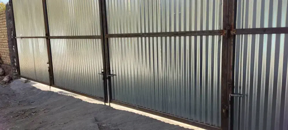 در کارگاهی باغی ساختمانی باروکش ورق گالوانیزه|مصالح و تجهیزات ساختمان|شاندیز, |دیوار