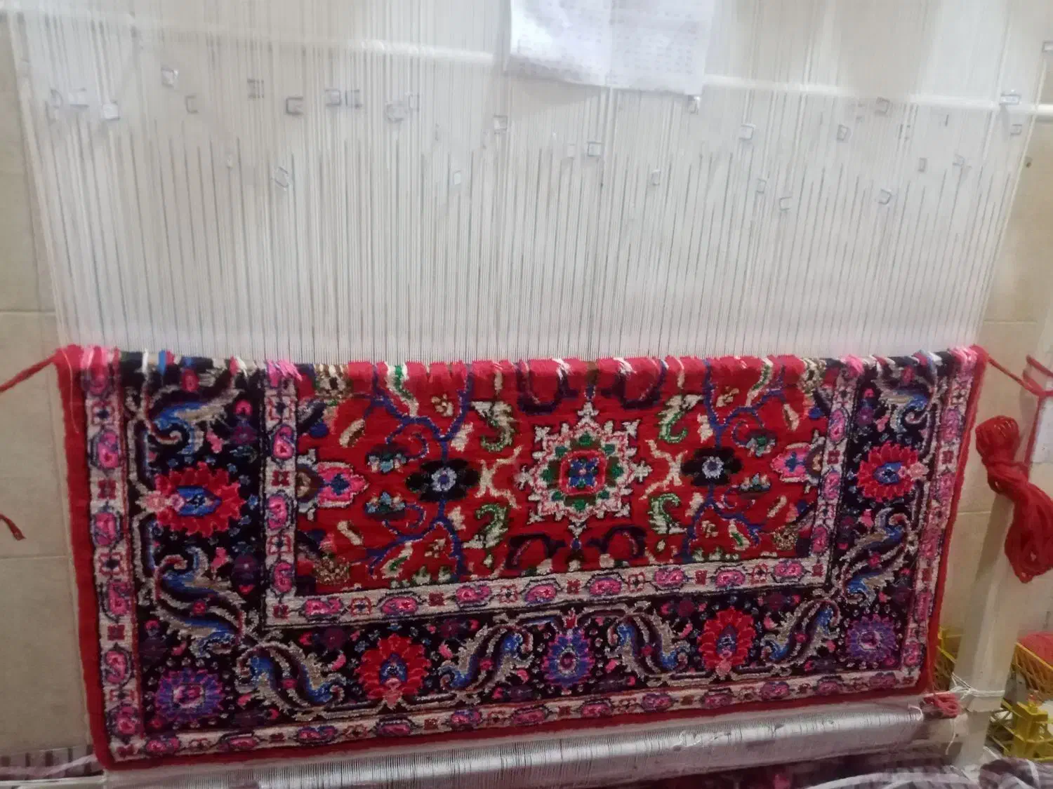 فرش دستبافت طرح چهار چنگ، زر و نیم|فرش|ملایر, |دیوار