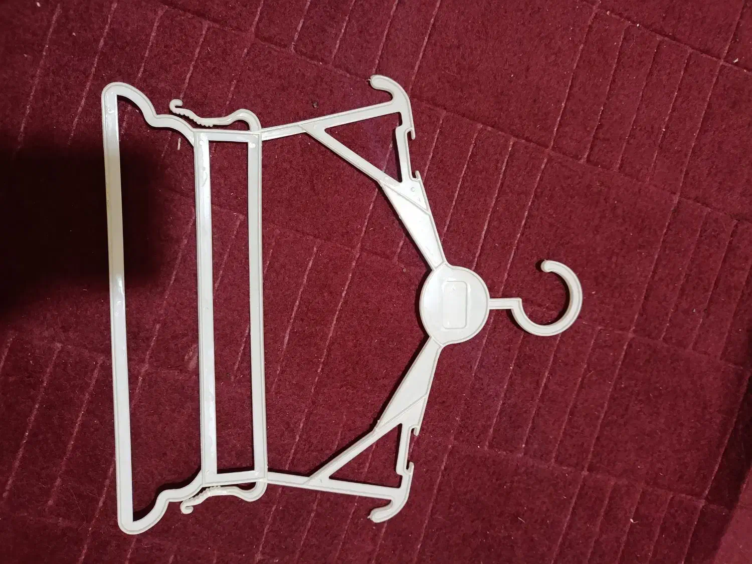 آویز لباس بچه گونه|اسباب و اثاث بچه|کرمان, |دیوار