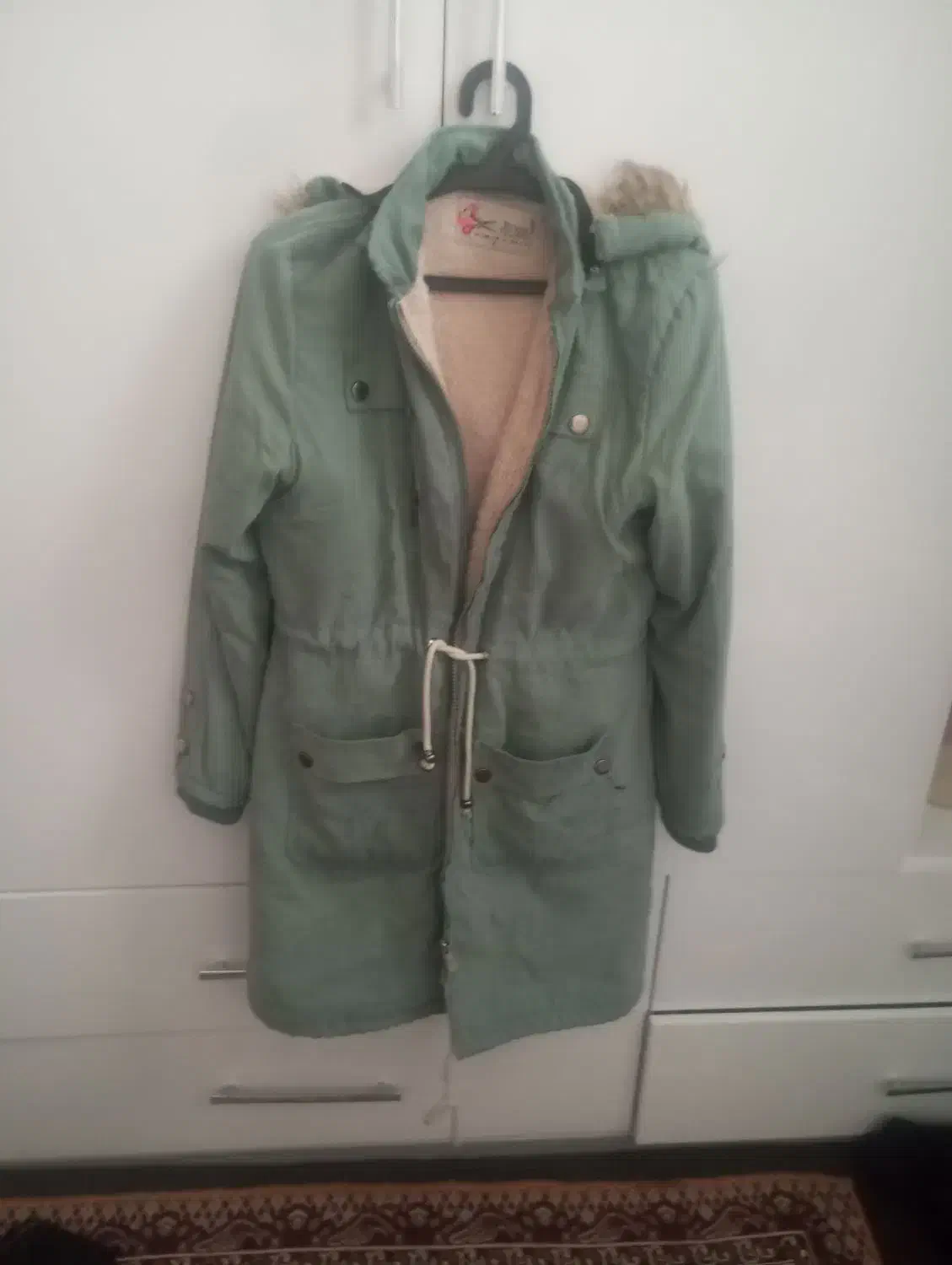 پالتو زنانه با گرمایی بالا به فروش میرسد|لباس|سبزوار, غرب نیروگاه|دیوار