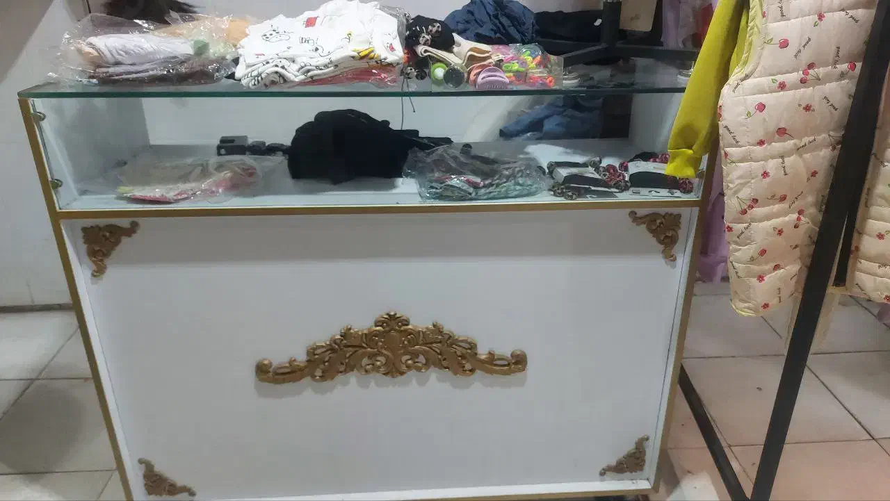 ویترین شیشه ای مغازه|فروشگاه و مغازه|رشت, حمیدیان|دیوار