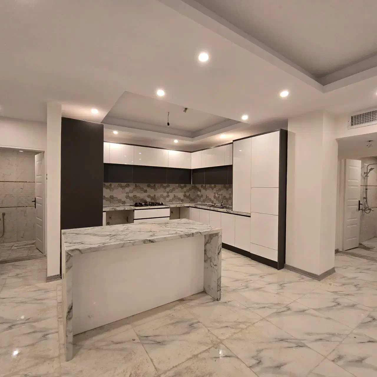 اپارتمان ۱۲۲متر فروش گرمدره امیراباد|فروش آپارتمان|گرمدره, |دیوار