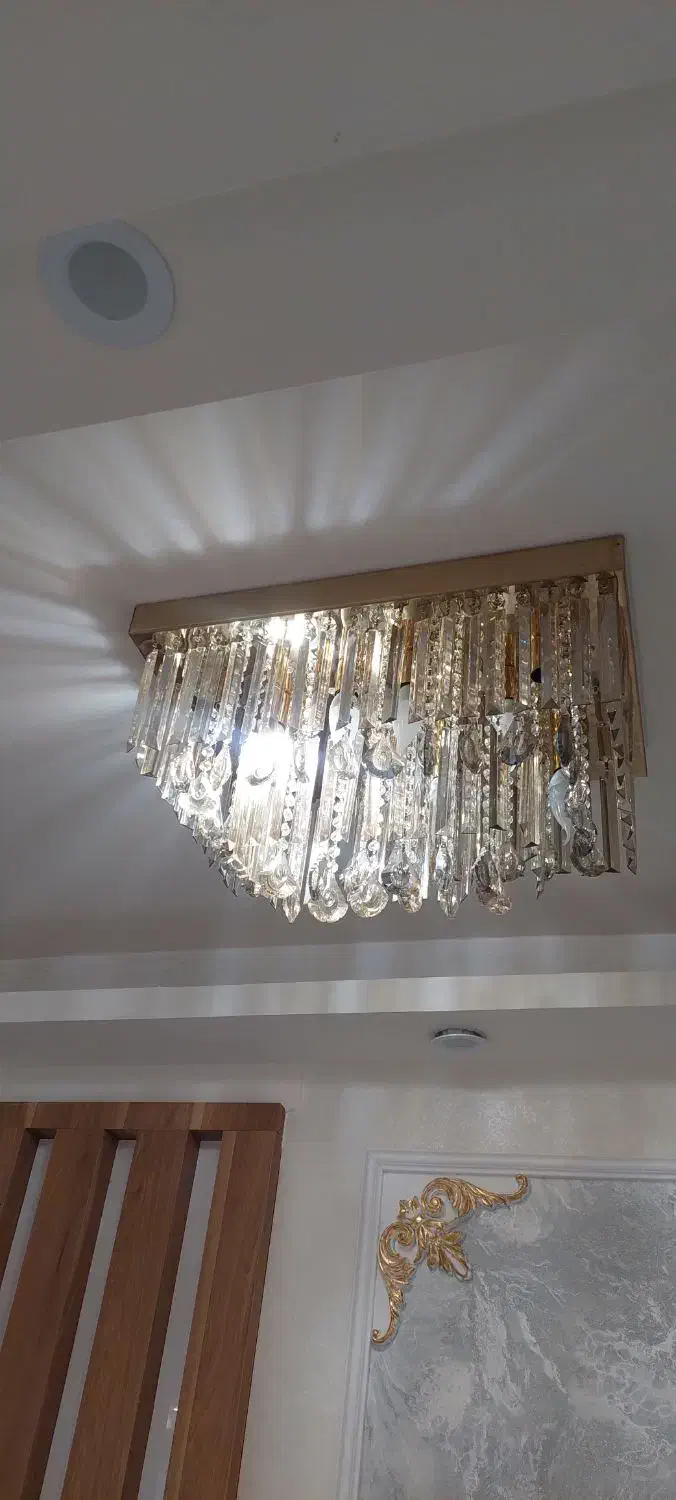 لوستر زیبا به قیمت مناسب به فروش میرسد|لوستر و چراغ آویز|تبریز, |دیوار
