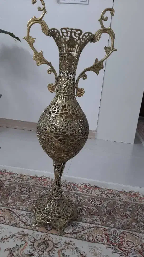گلدان و شمعدان برنز|صنایع دستی و سایر لوازم تزئینی|ملایر, |دیوار