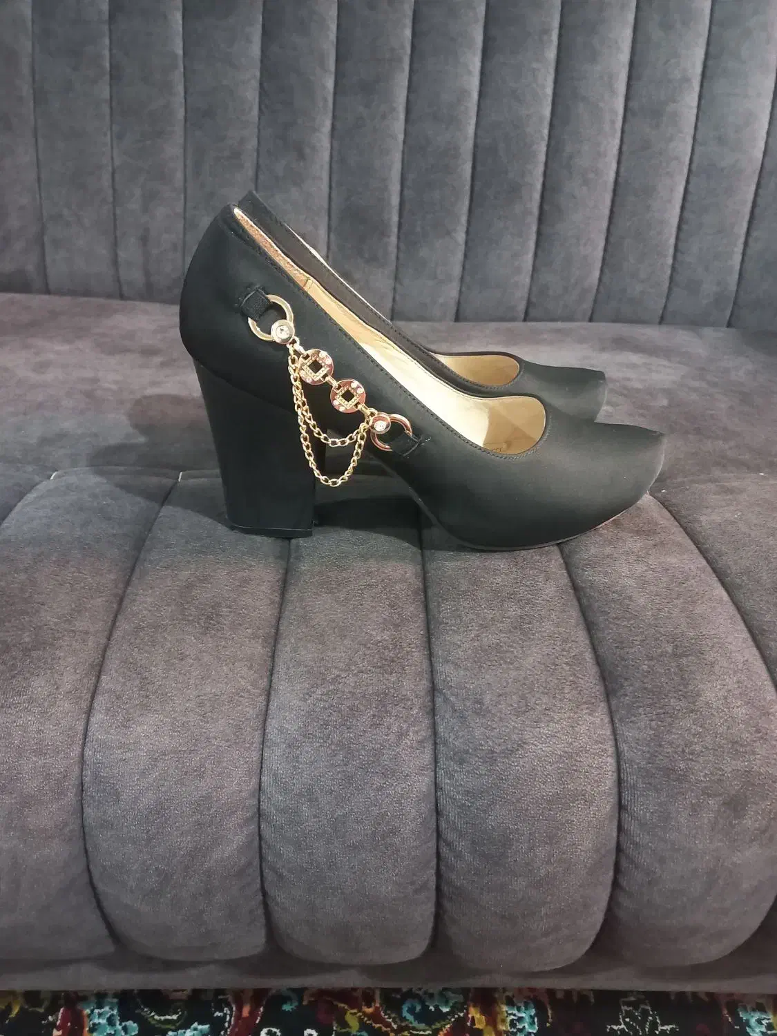 کفش مجلسی سایز ۳۹ قیمت ۵۰۰ هزارتومان|کیف، کفش، کمربند|نظرآباد, شهرک صنعتی سپهر|دیوار