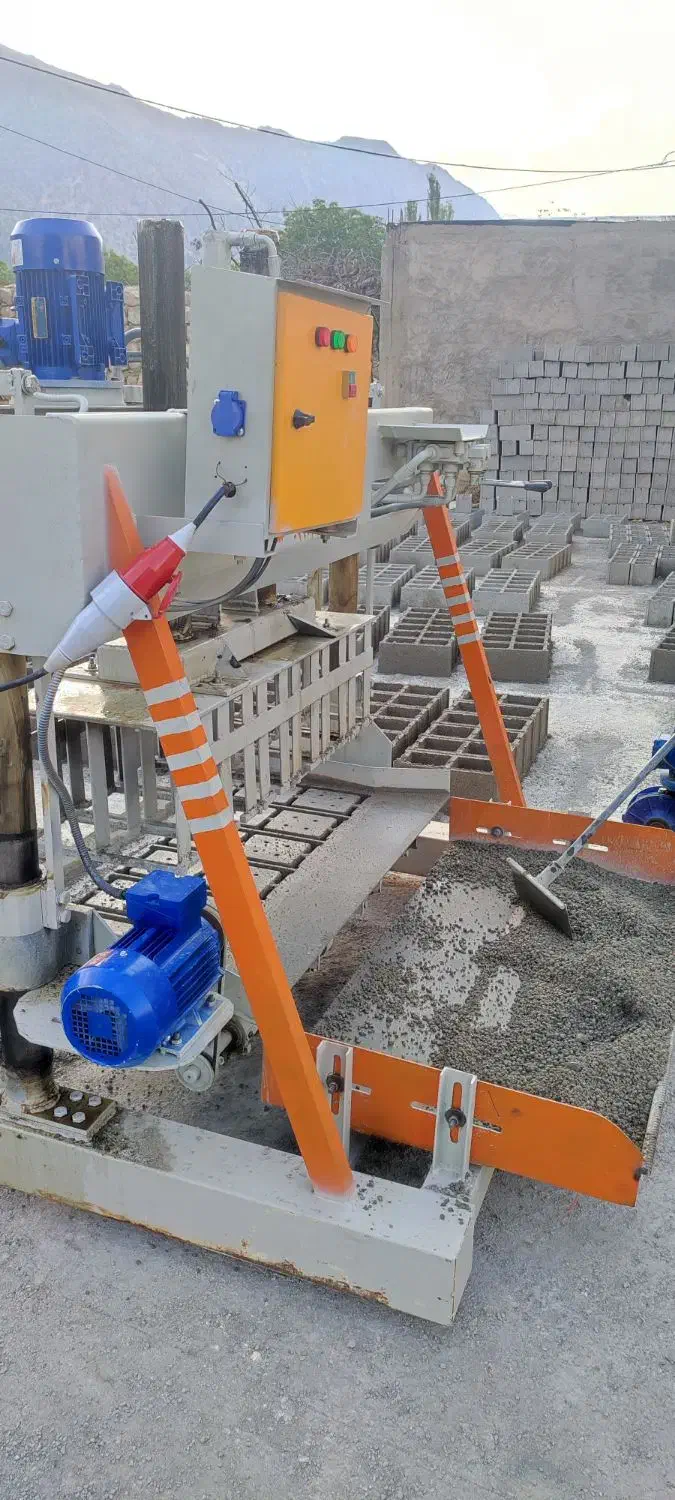 بلوک زن نیمه اتومات|مصالح و تجهیزات ساختمان|لنجان, |دیوار