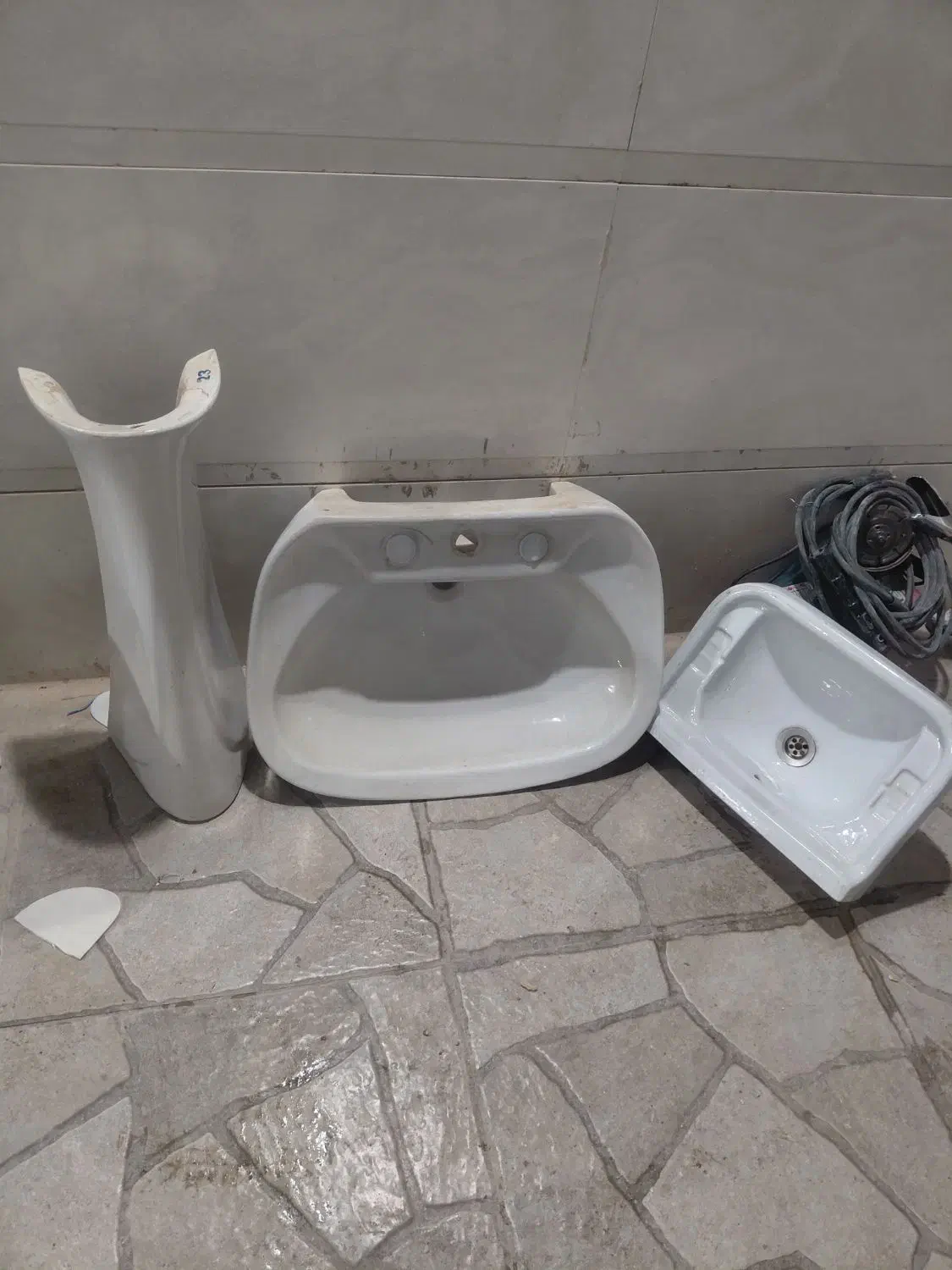 دو عددروشوای|لوازم سرویس بهداشتی|کاشان, آیت الله سعیدی|دیوار