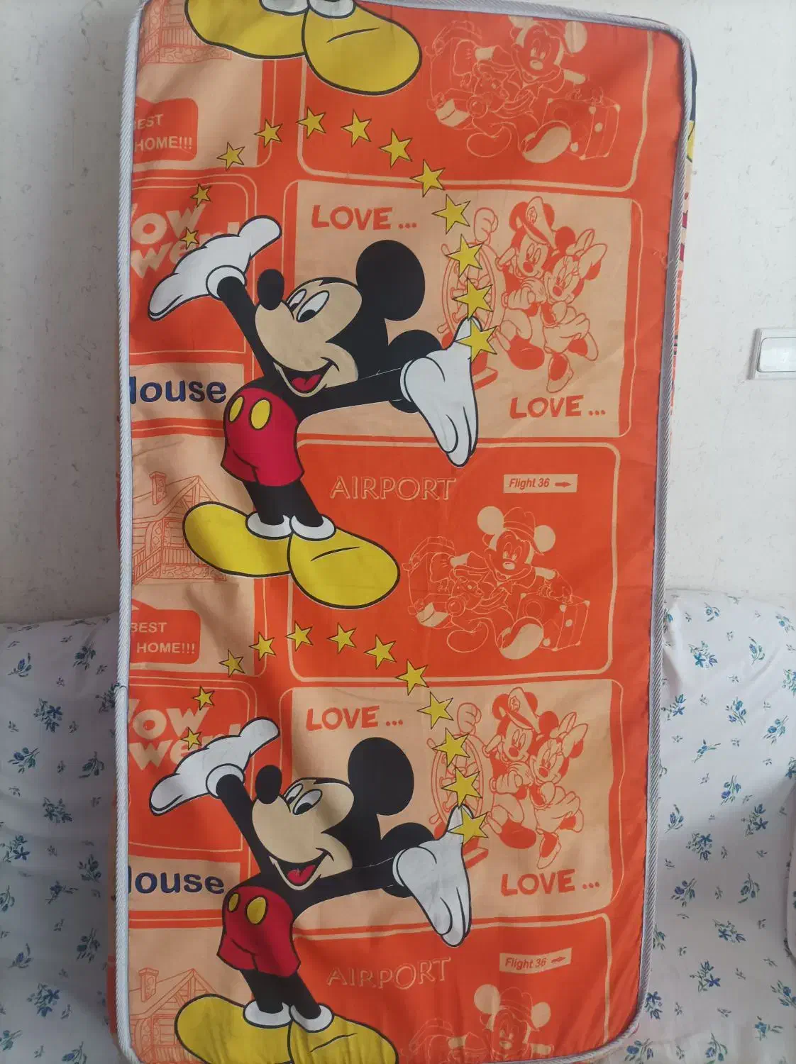 تشک بچه|تشک تختخواب|فولادشهر, مسکن مهر فولادشهر|دیوار