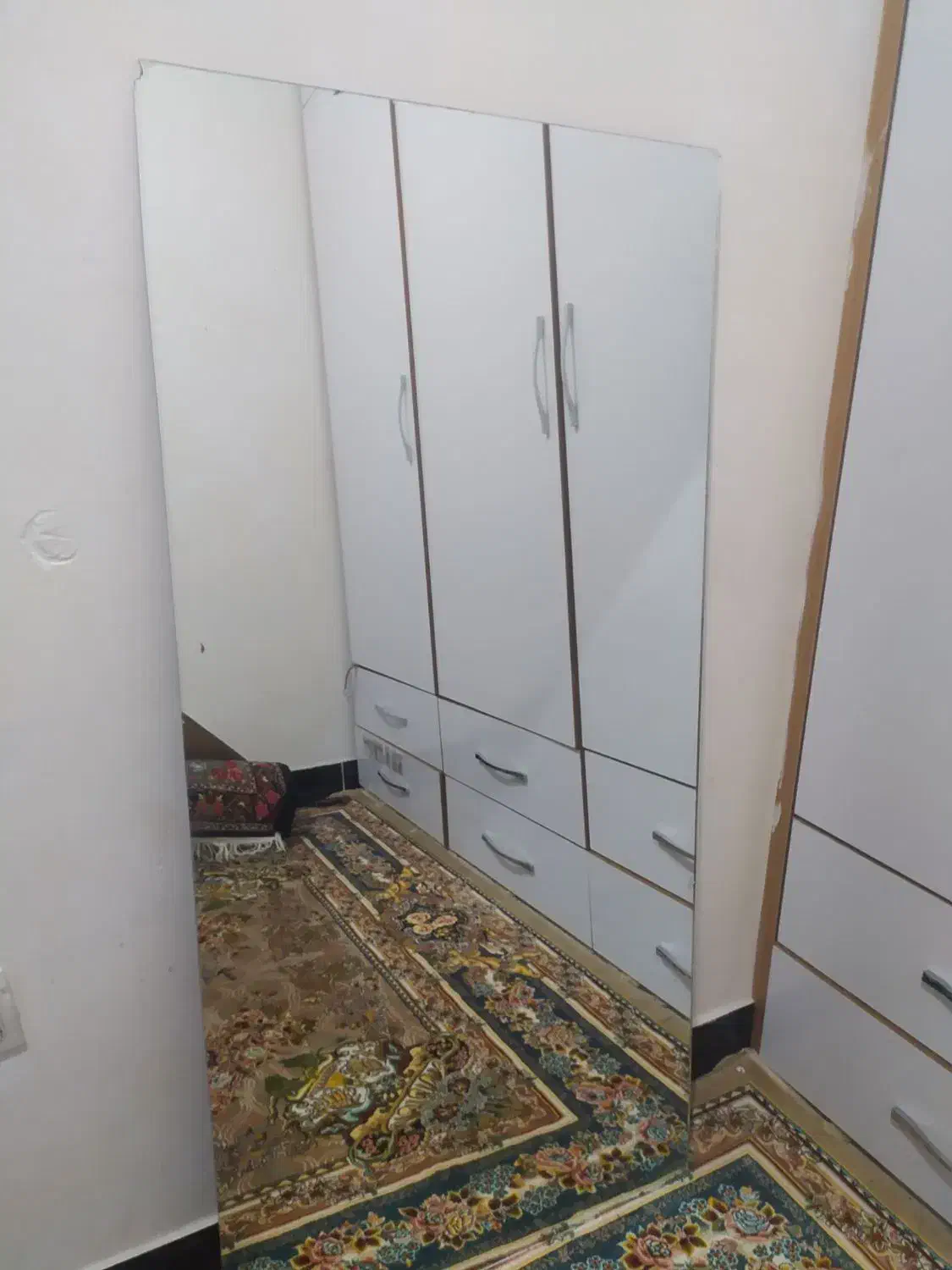 آینه قدی کاملا سالم|آینه|سنندج, |دیوار