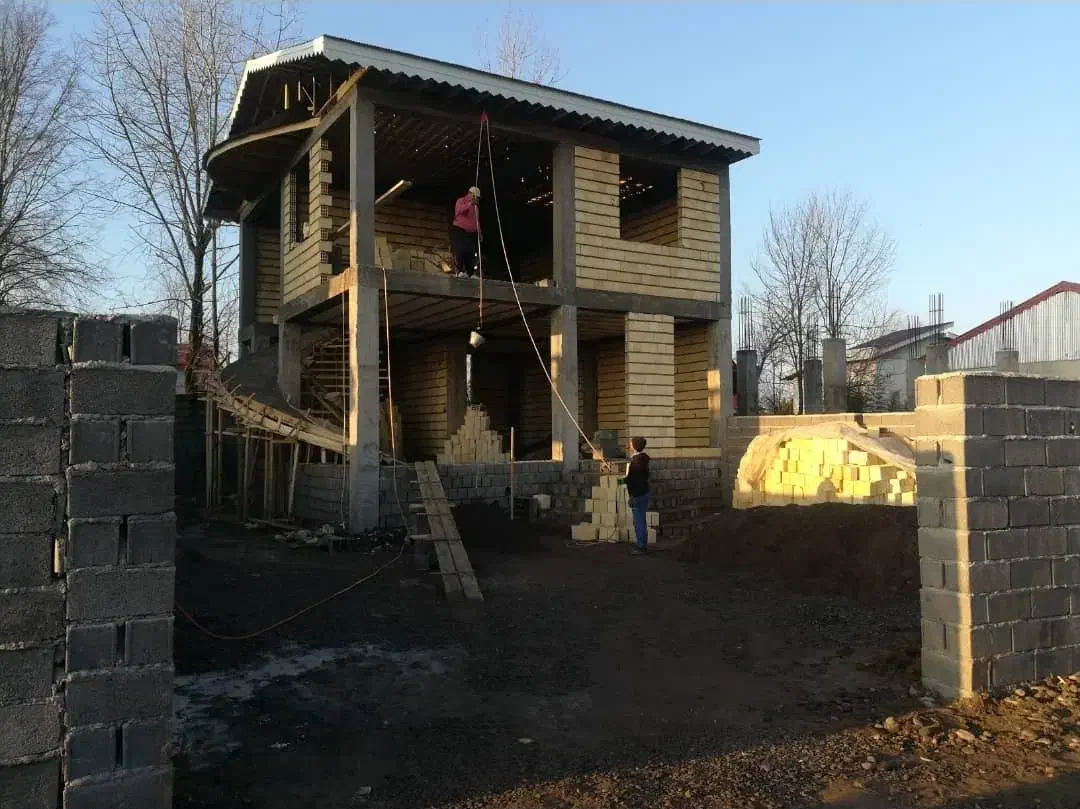 ویلای نیمه کاره|فروش خانه و ویلا|سیاهکل, |دیوار